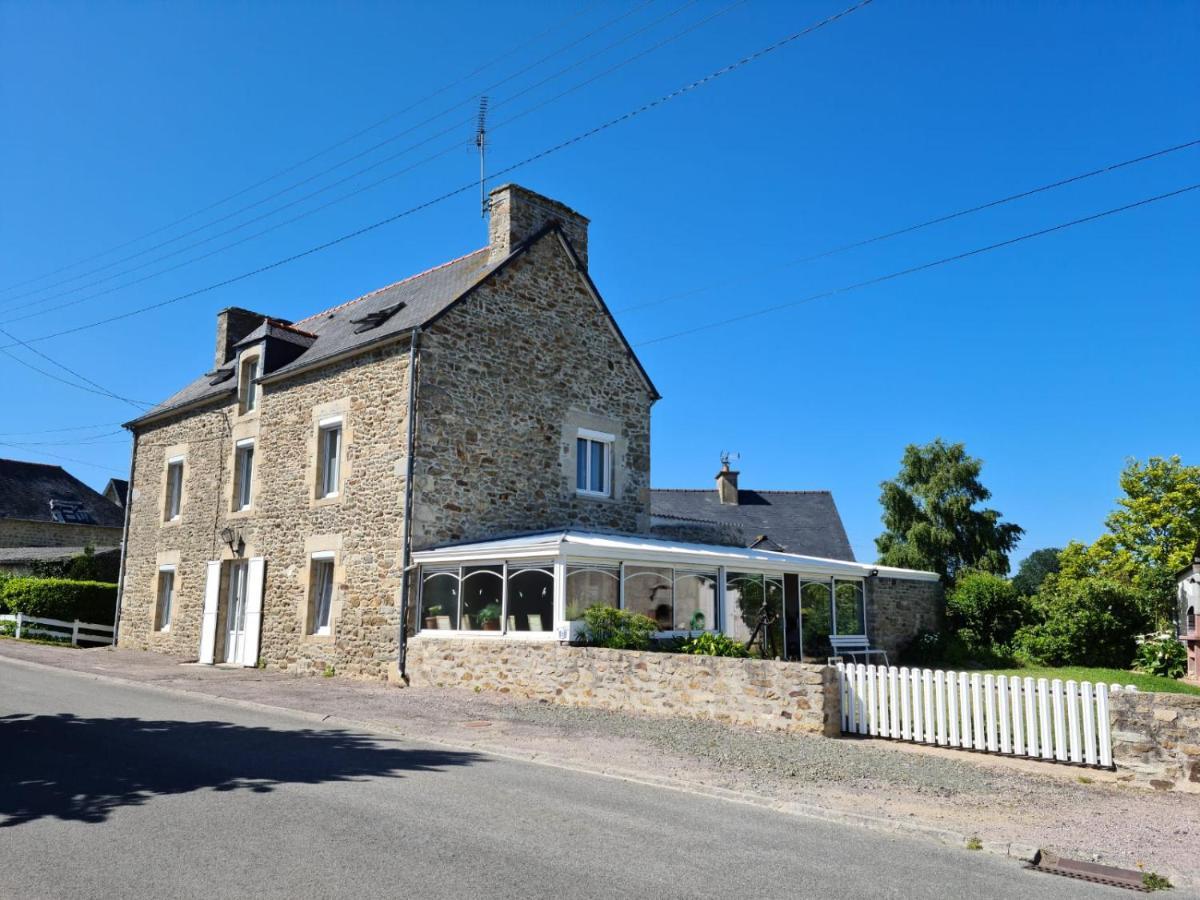 Bleu Outremer Saint-Cast-le-Guildo Buitenkant foto