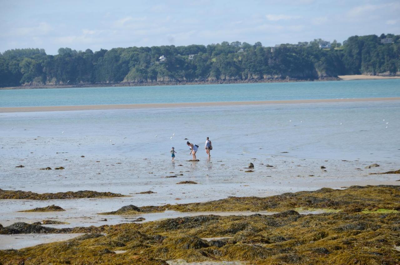 Bleu Outremer Saint-Cast-le-Guildo Buitenkant foto