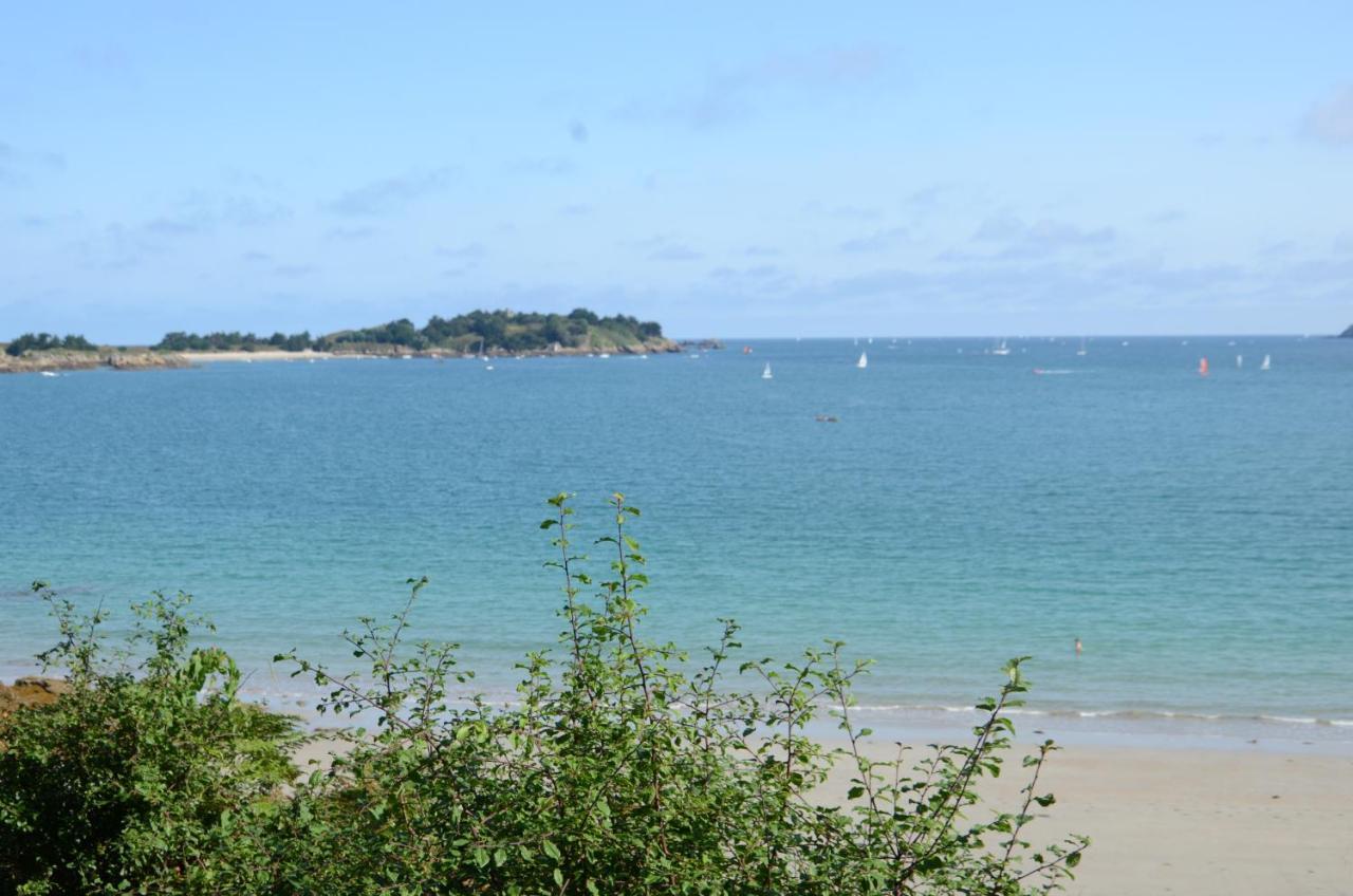 Bleu Outremer Saint-Cast-le-Guildo Buitenkant foto