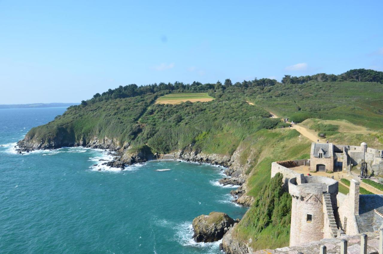 Bleu Outremer Saint-Cast-le-Guildo Buitenkant foto