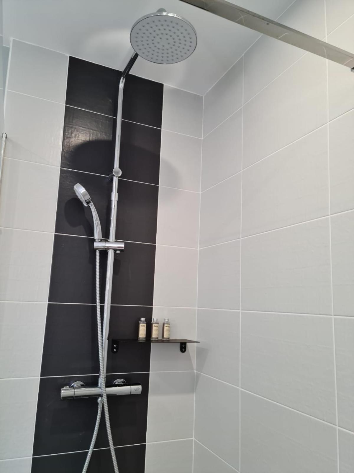 Bleu Outremer Saint-Cast-le-Guildo Kamer foto